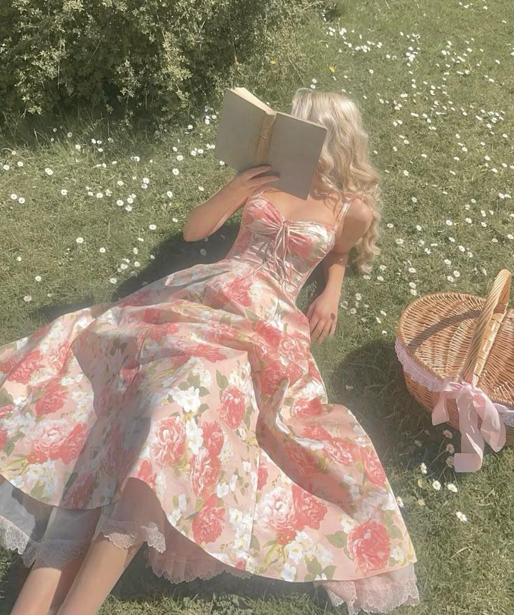 Steady Studio Frame workshop space where corporate flower arrangements are designed and prepared for business delivery